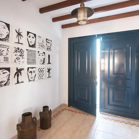 Casa Melian بلايا بلانكا