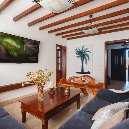 Casa Melian Playa Blanca