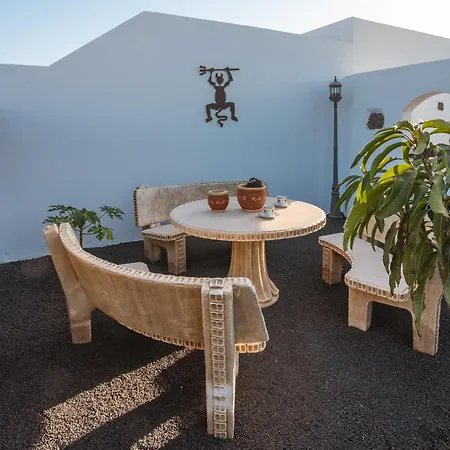 Casa Melian